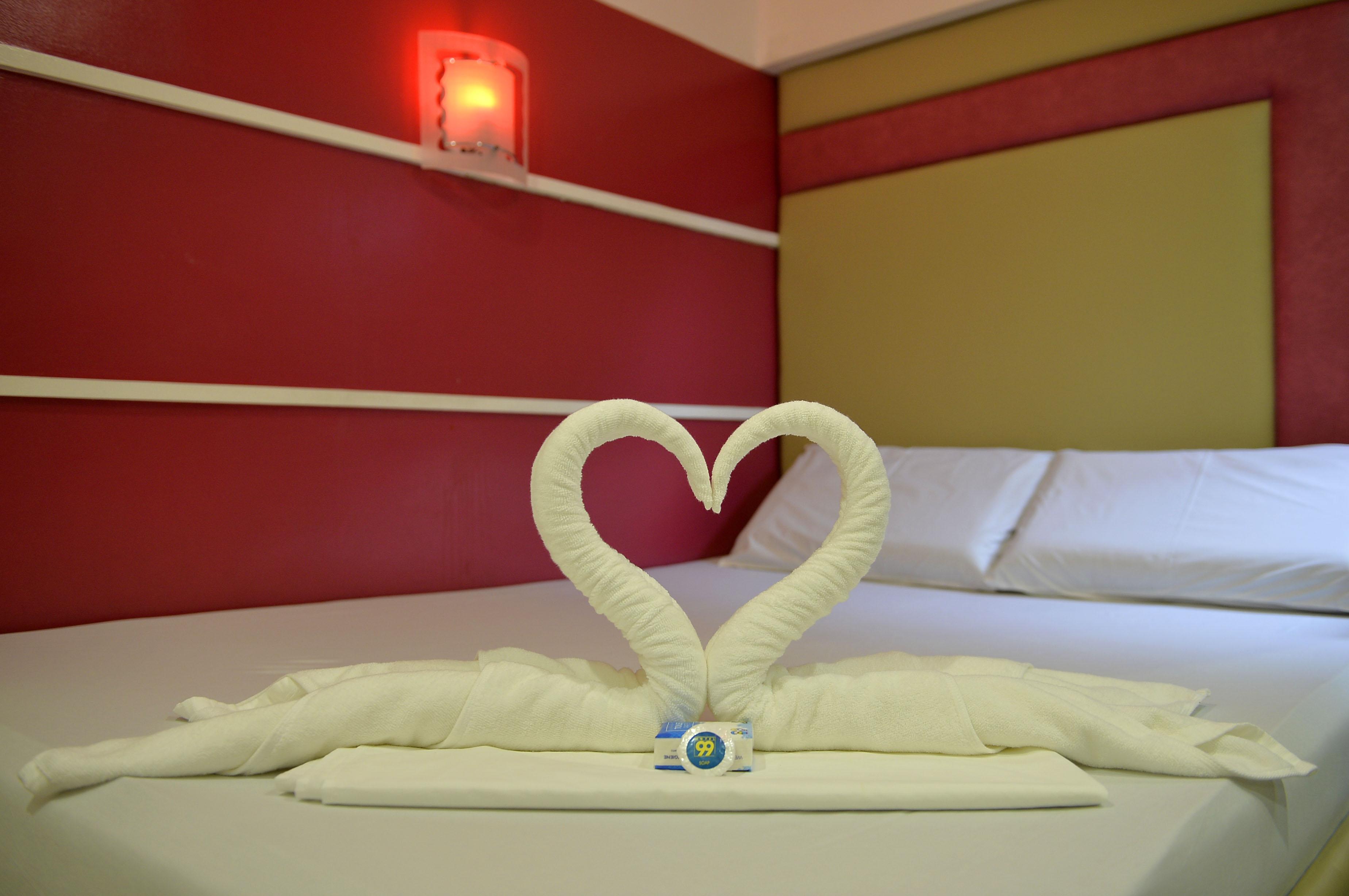 Hotel 99 Cubao Quezon City Bagian luar foto