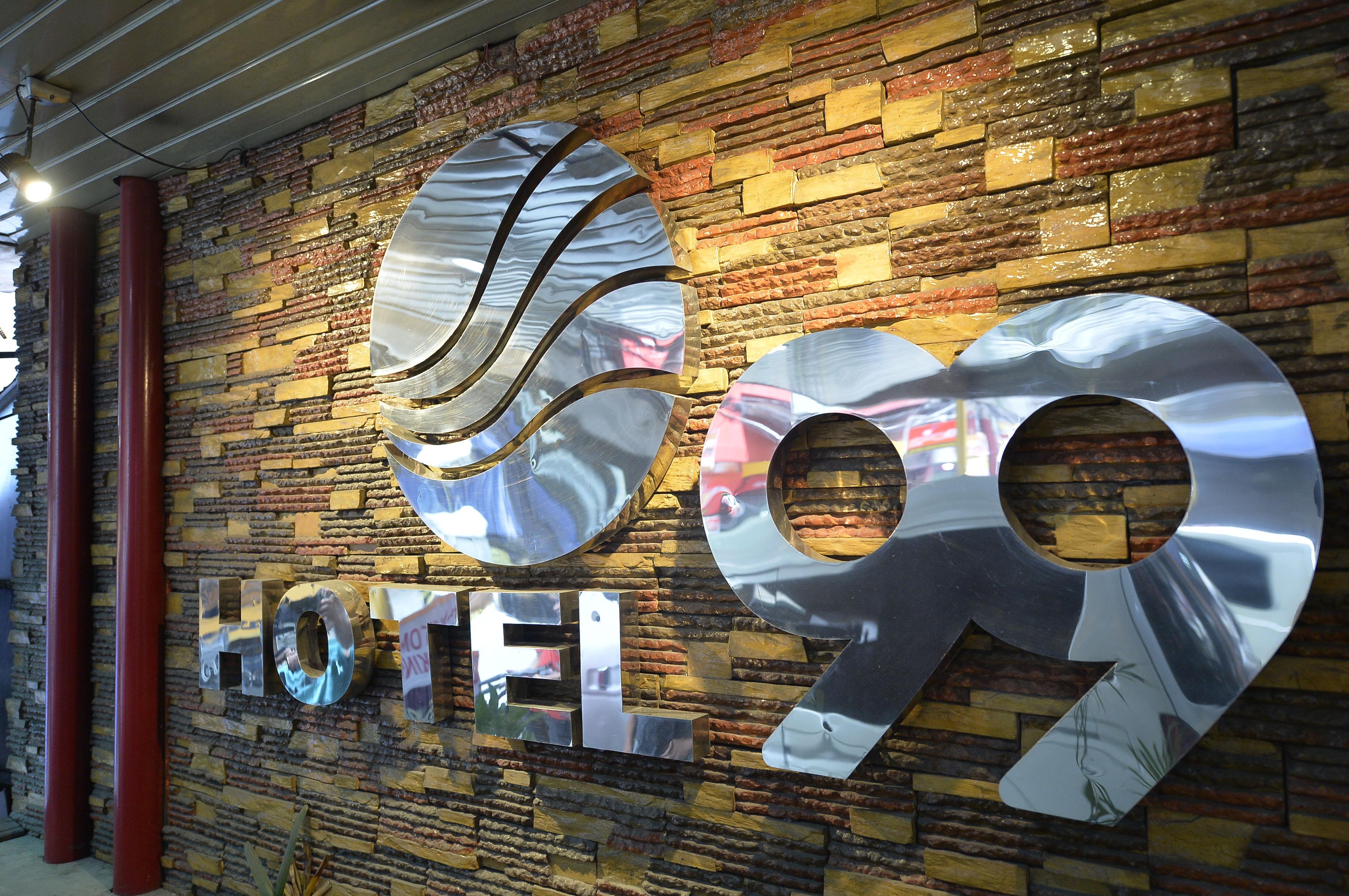 Hotel 99 Cubao Quezon City Bagian luar foto
